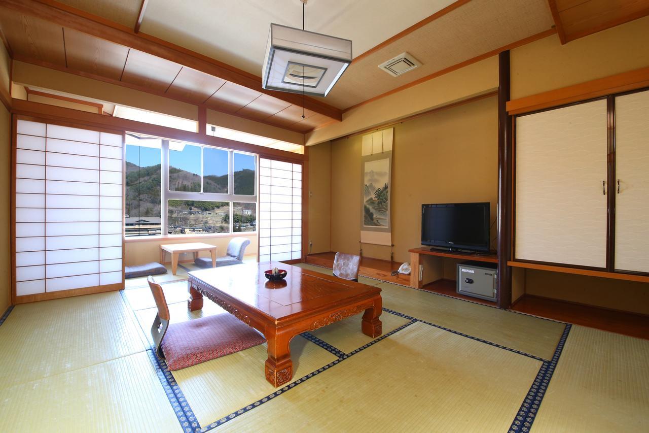 Hirugami No Mori Hotel Achi Luaran gambar