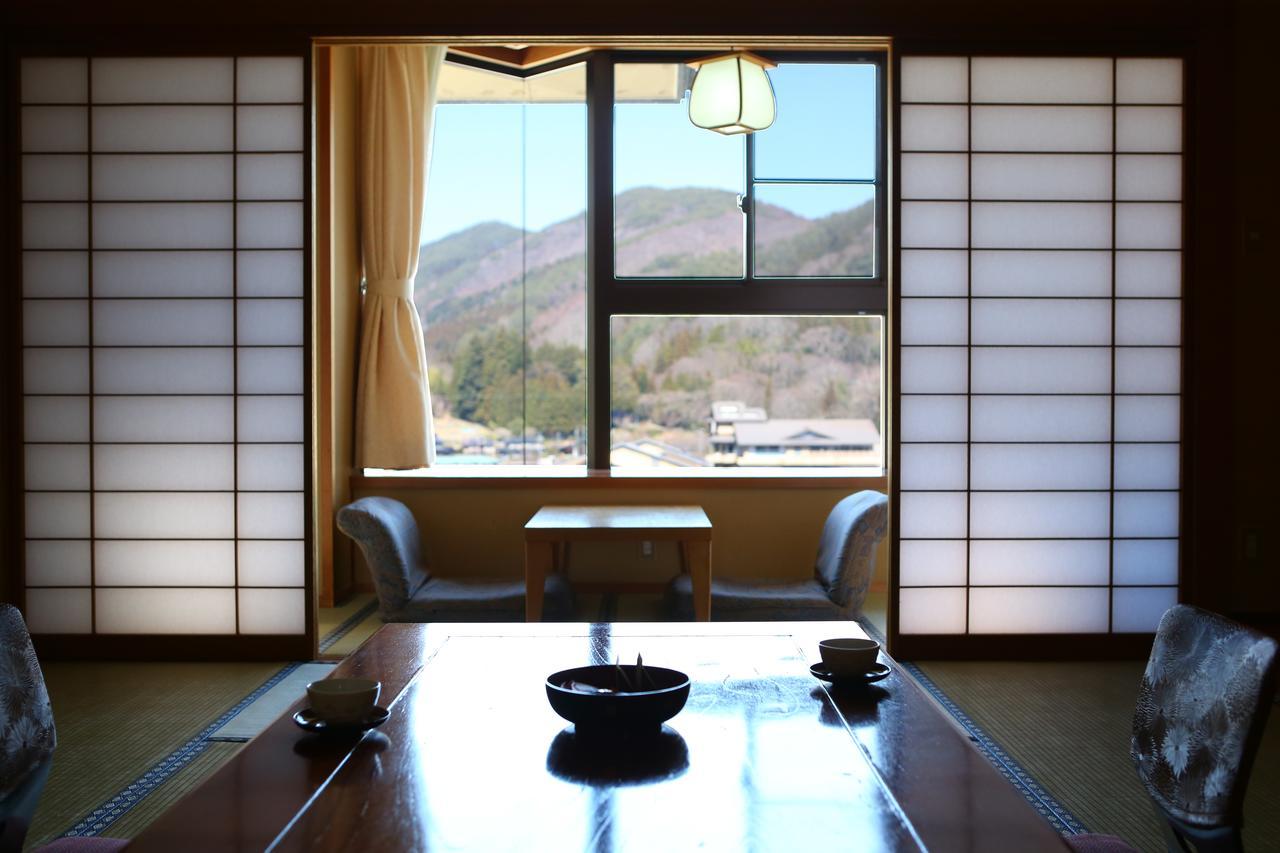 Hirugami No Mori Hotel Achi Luaran gambar