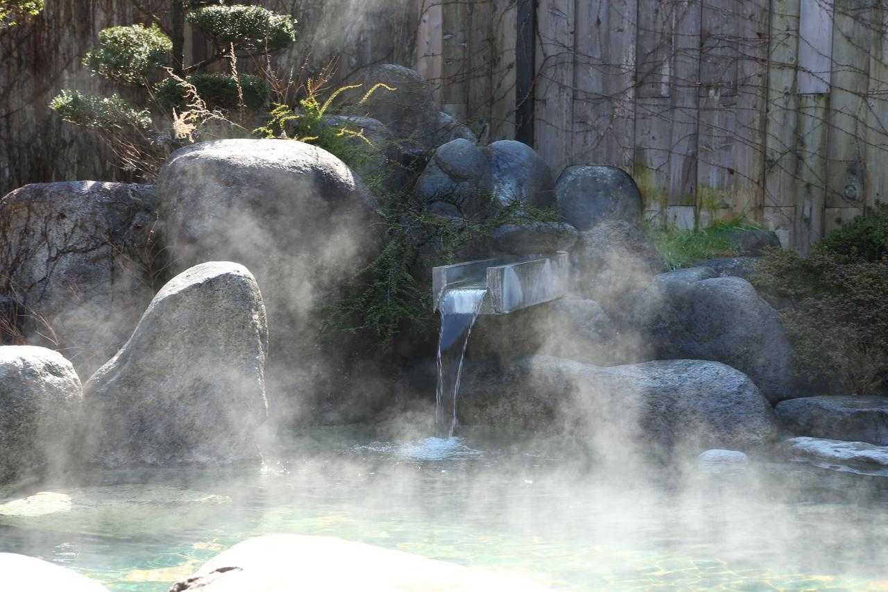 Hirugami No Mori Hotel Achi Luaran gambar