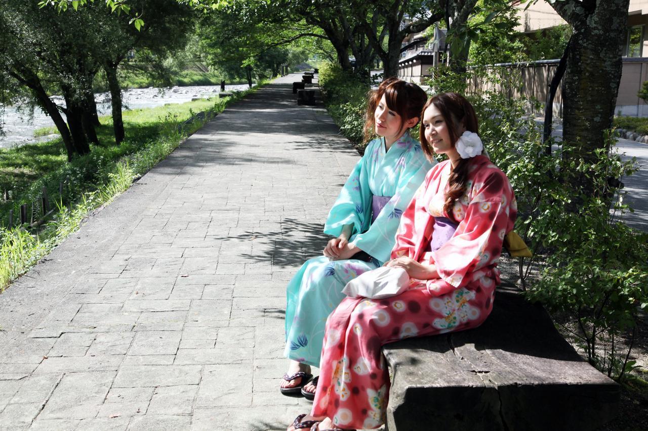 Hirugami No Mori Hotel Achi Luaran gambar
