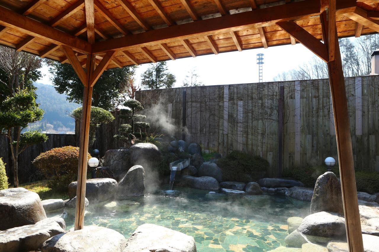 Hirugami No Mori Hotel Achi Luaran gambar
