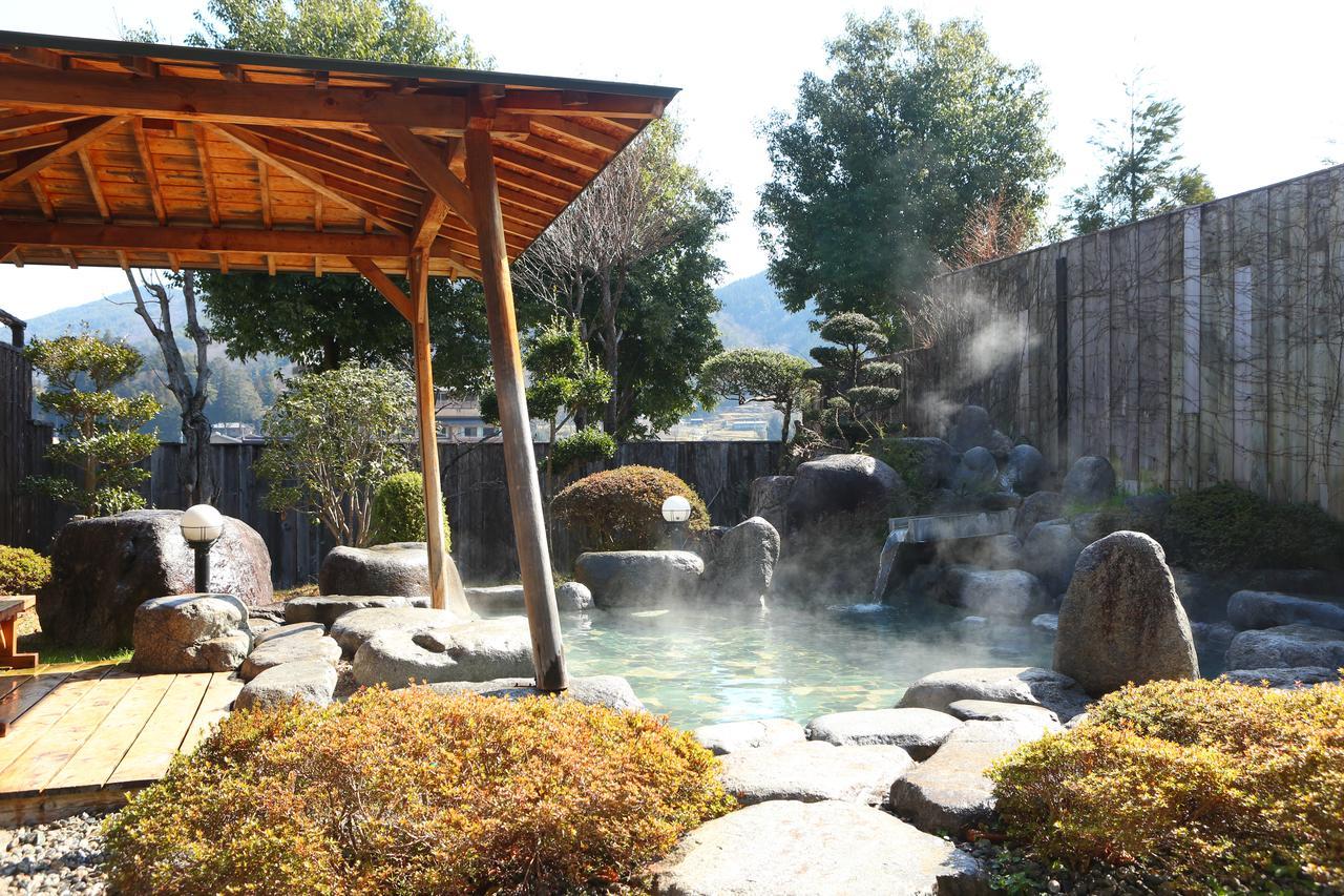 Hirugami No Mori Hotel Achi Luaran gambar