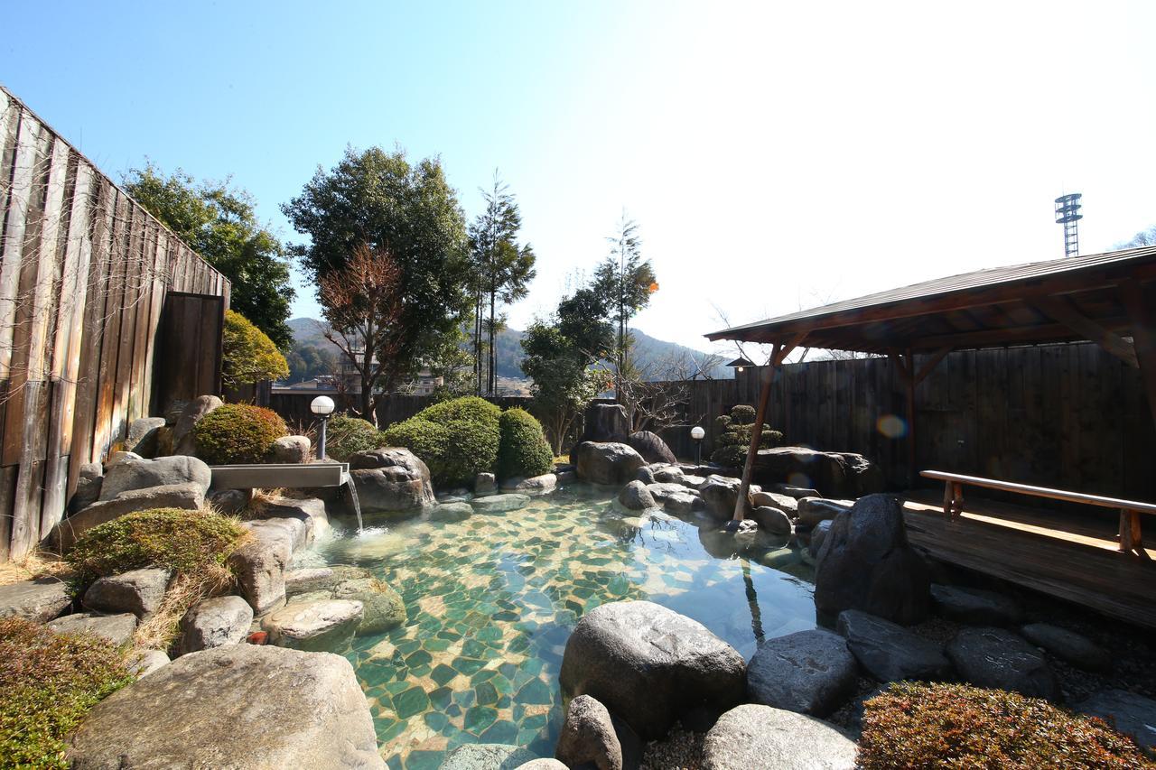 Hirugami No Mori Hotel Achi Luaran gambar