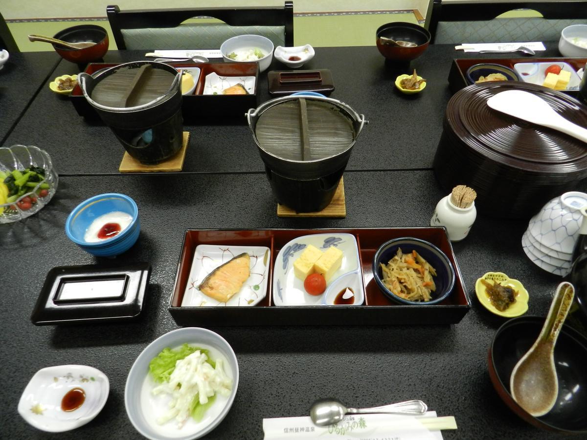 Hirugami No Mori Hotel Achi Luaran gambar